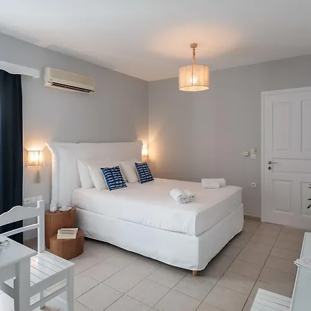 Ippokampos Beachfront Naxos City Exterior photo